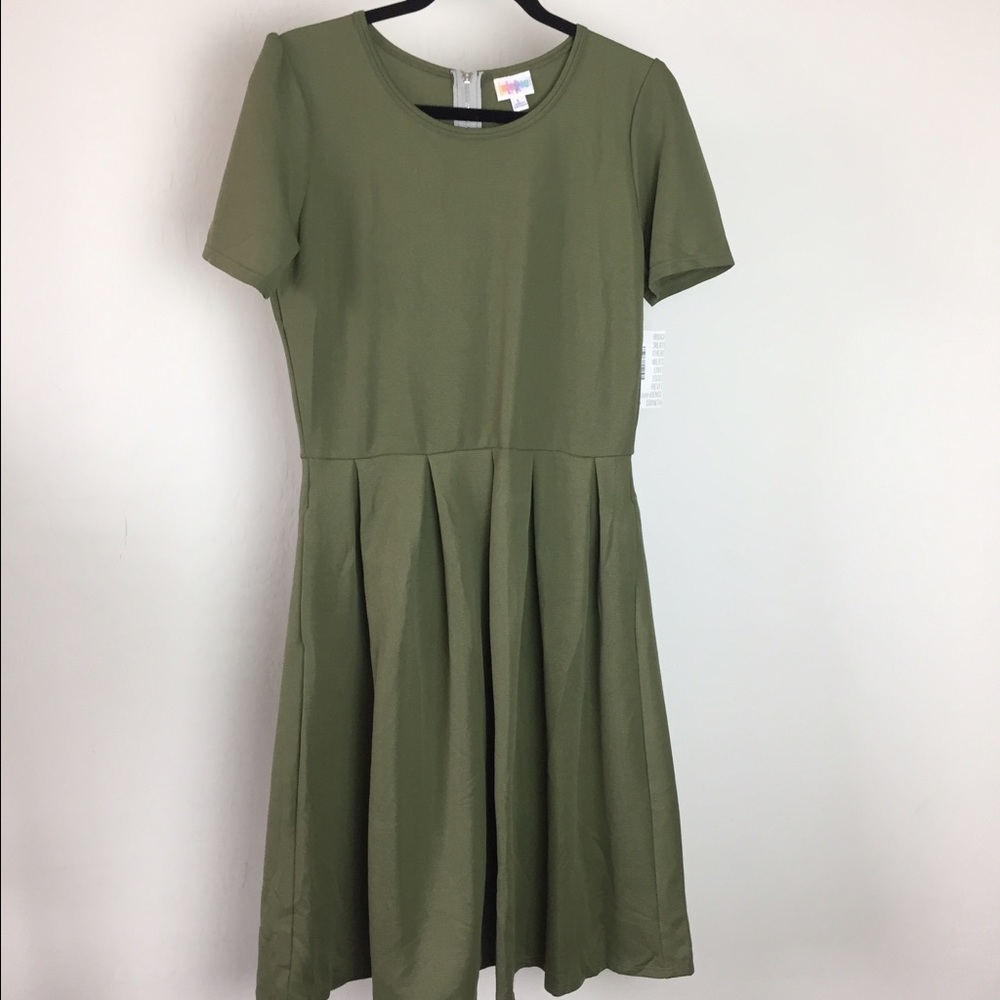LuLaRoe Amelia