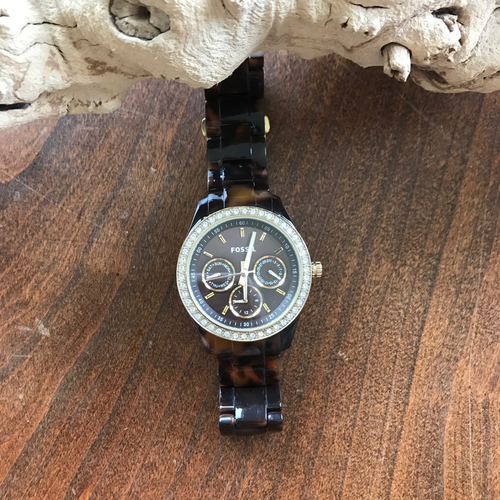 Fossil tortoise shell watch - like new