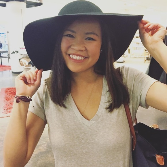 Meet your Posher, Mayana - Picture 2 of 2