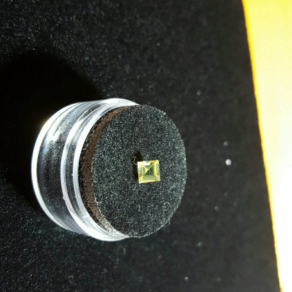 Natural Princess Cut Bright Green Peridot Stunning