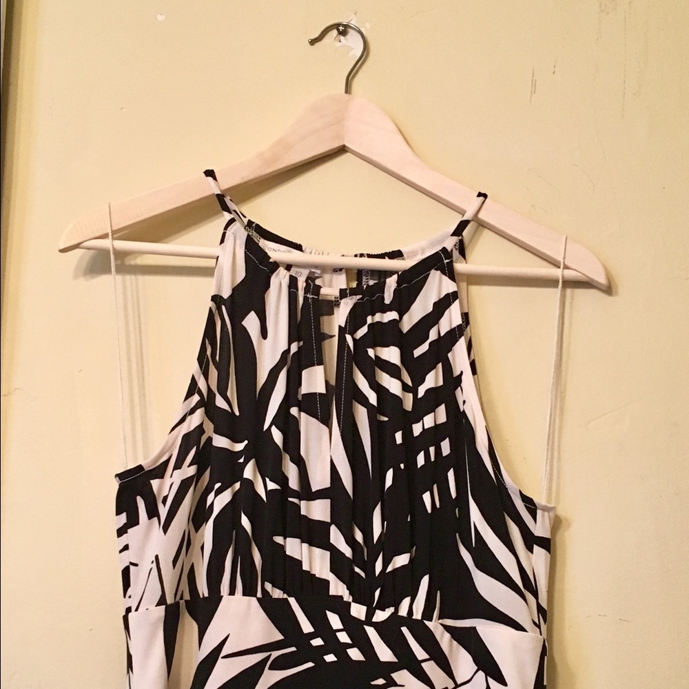 Chic maxi-dress, floor length