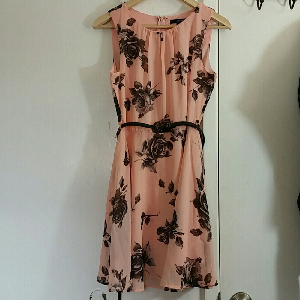 Skater dress - Forever 21. Worn just once.