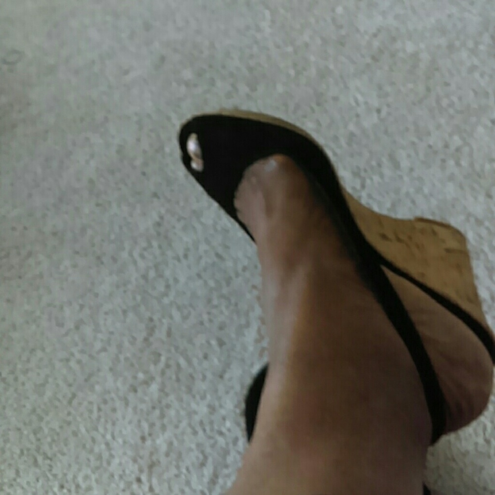 Shoe