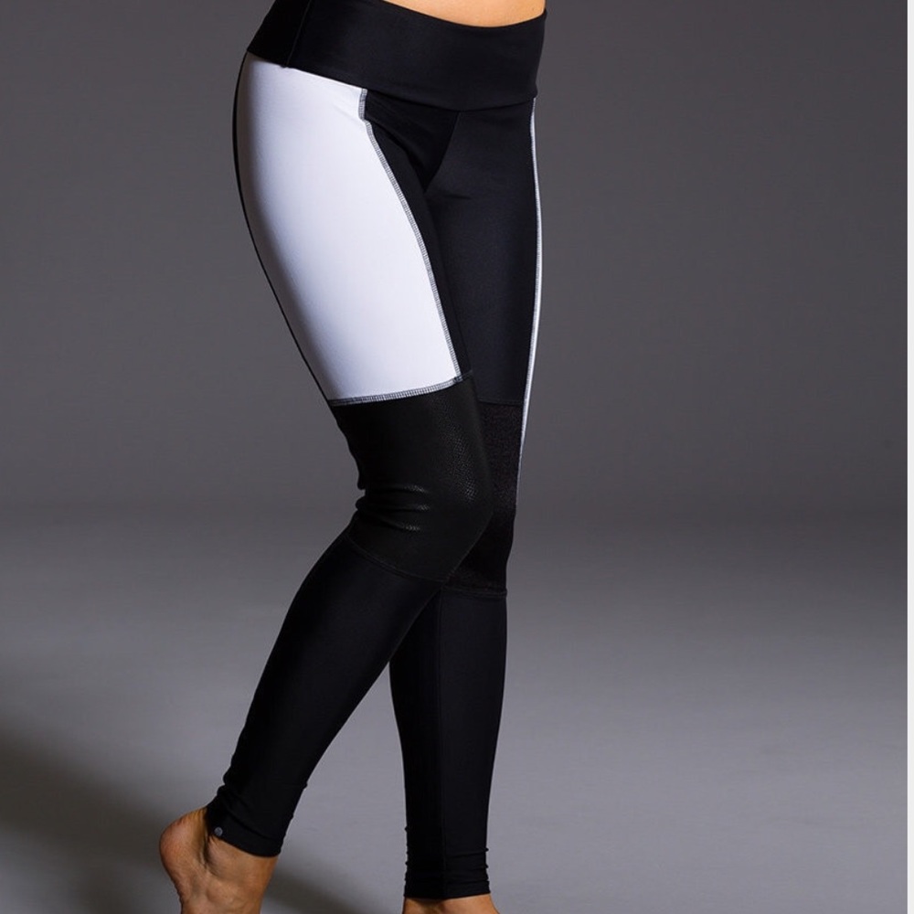 Onzie Peace Pant White Combo