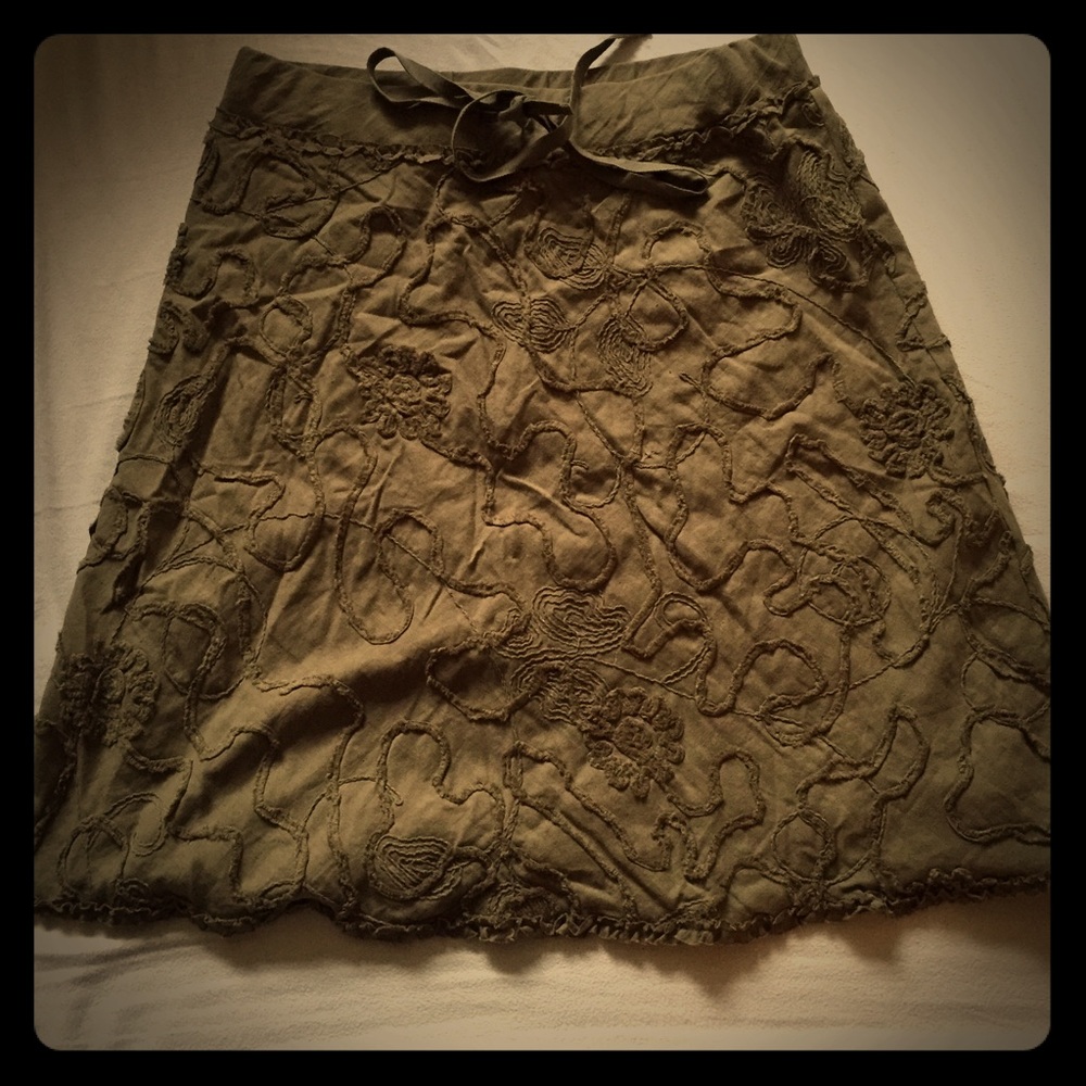 Max studio floral skirt