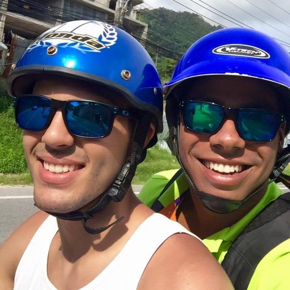 Meet your Posher, Seth