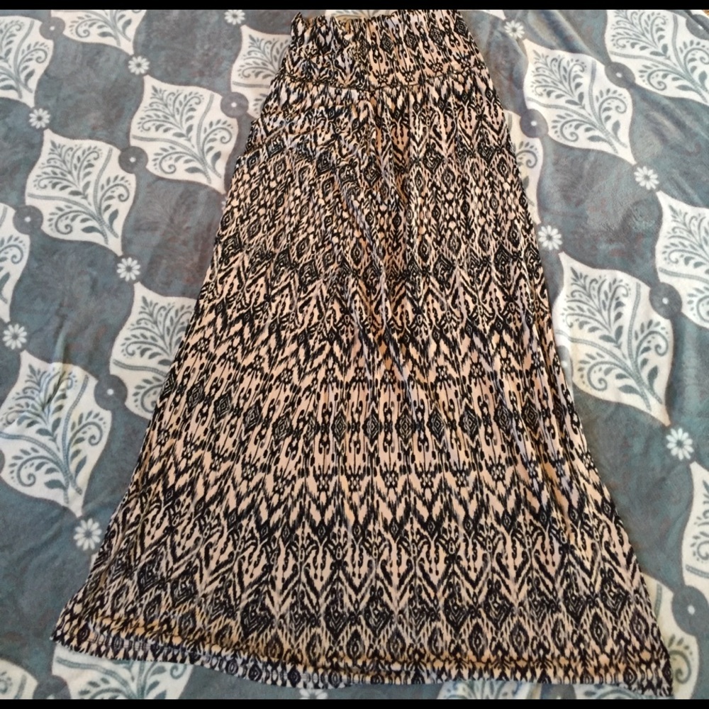 Maxi skirt