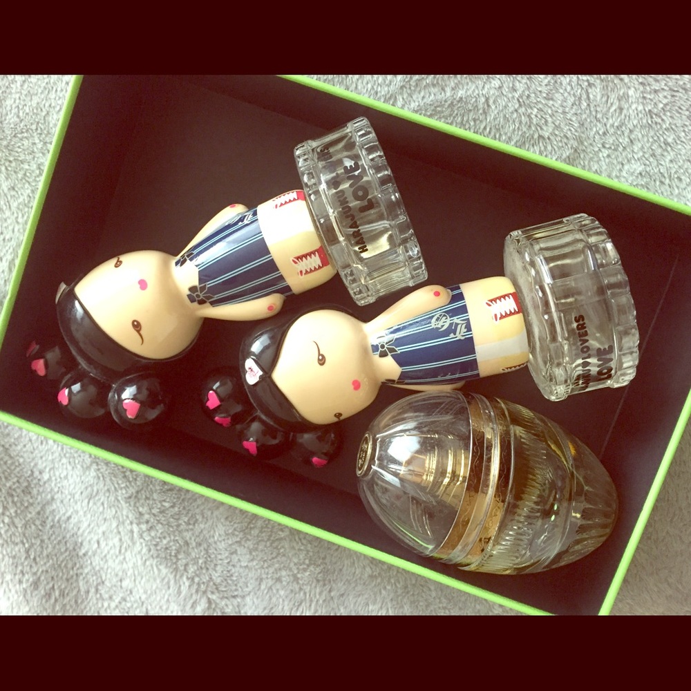 Perfume bundle ! Juicy couture and marajuku lovers