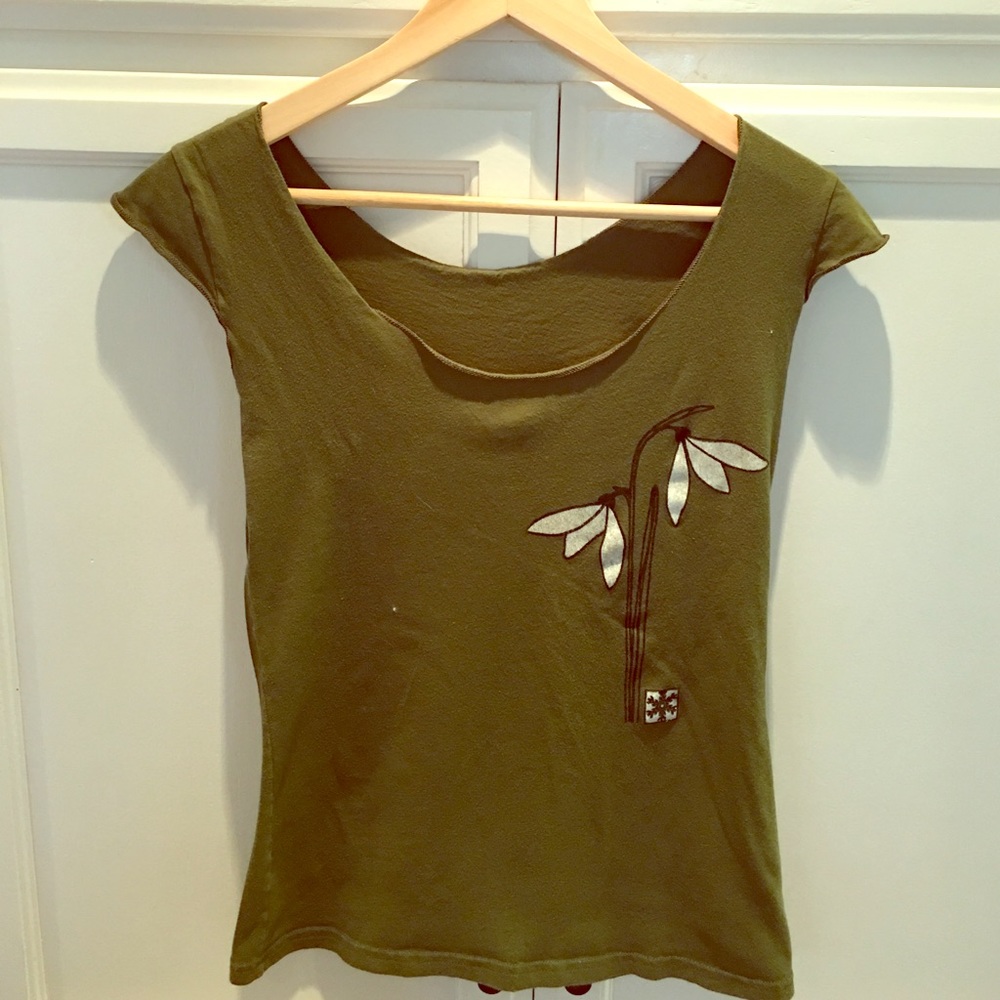 Spring green tank