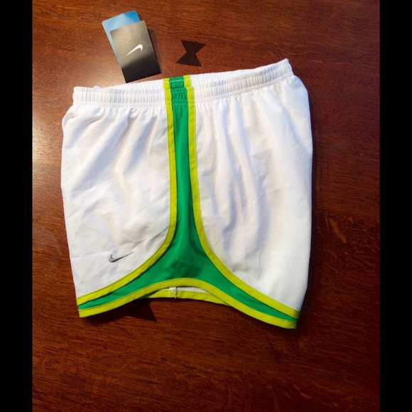 Nike Pants - New listing 💕 Women's Nike running shorts 💕