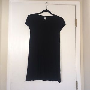 aeropastle black tshirt dress