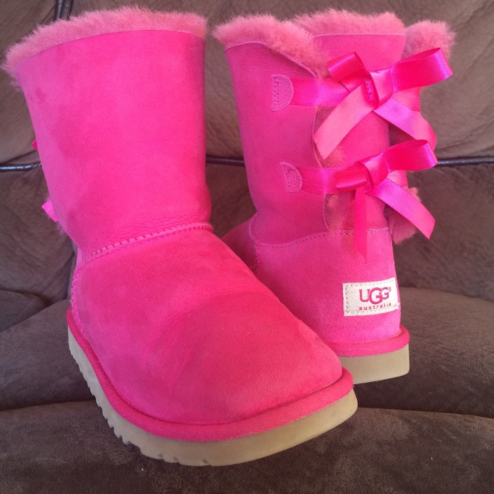 Pink Uggs with bows