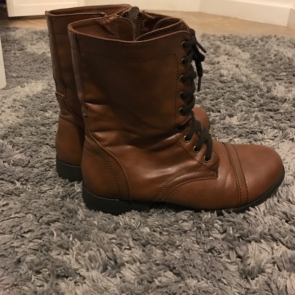 Combat boots - Picture 2 of 5