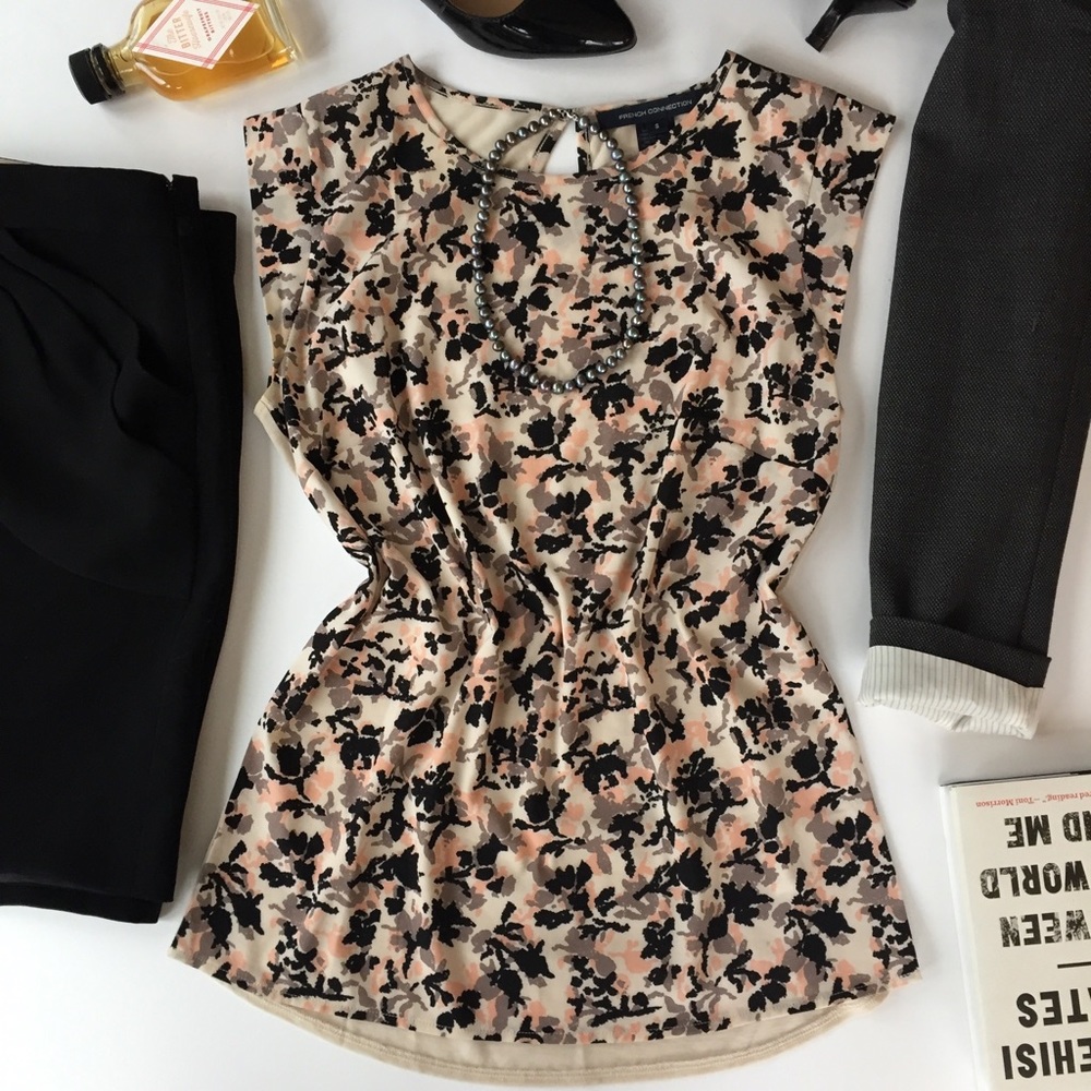 French Connection • Cap sleeve top