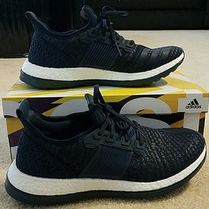 Adidas pureboost ZG (offers accepted)