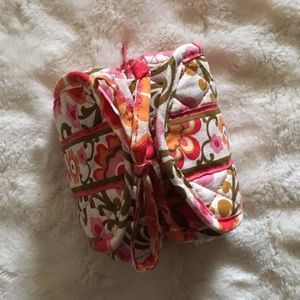 Vera Bradley Makeup Bag🌿