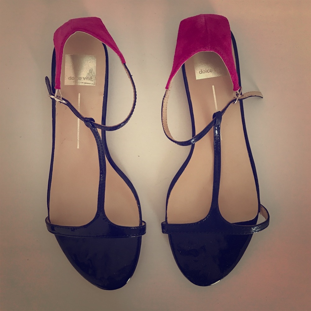 Dolce Vita Daria T-Strap Sandals Size 8