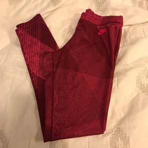 Nike plum leggings
