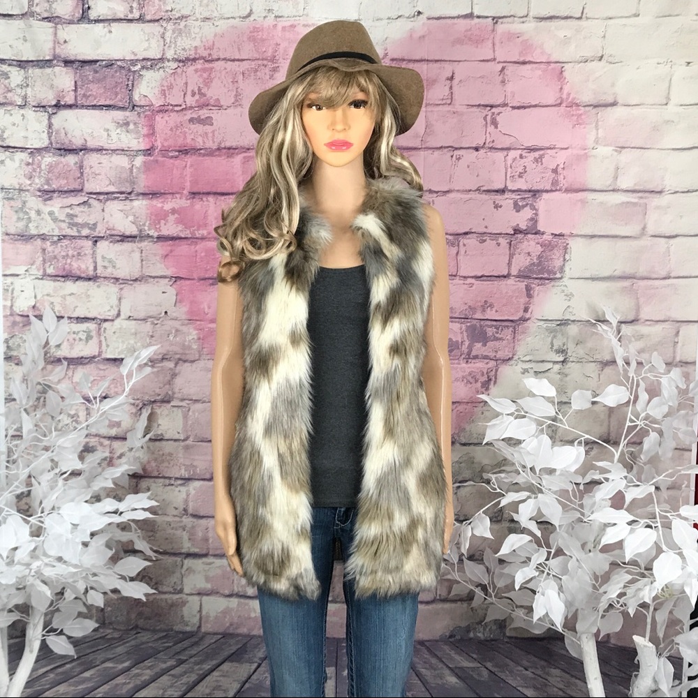 NWOT!! Almost Famous Faux Fur Vest