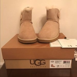 Ugg Baily Button Boots