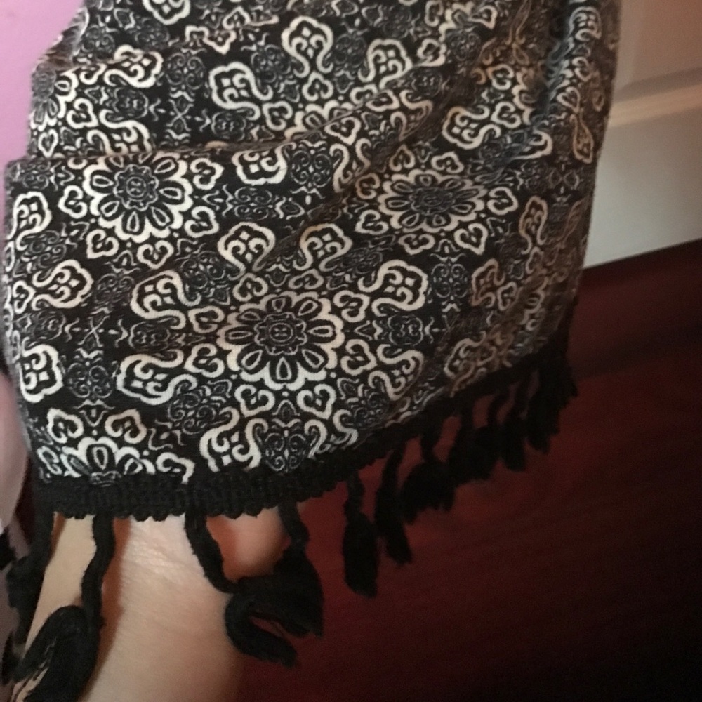 Halter top - Picture 4 of 4