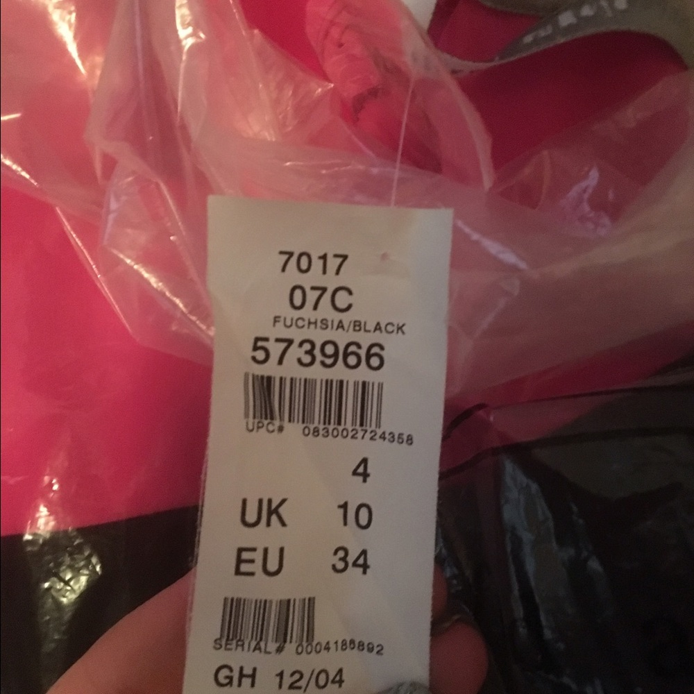 Alfred Angelo Bridesmaid Dress style 7017 - Picture 2 of 3