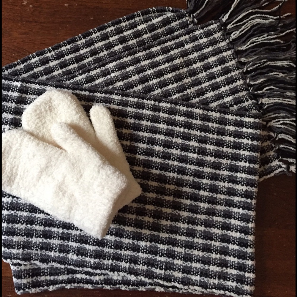 Scarf and Mittens Bundle