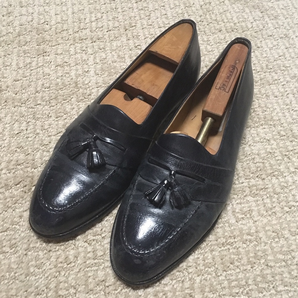 Men's size 13 navy dress shoes
