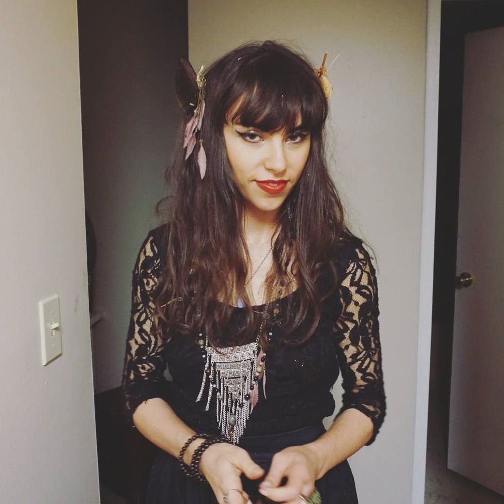 Meet your Posher, Aurora