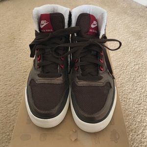 WMNS Delta Force High AC