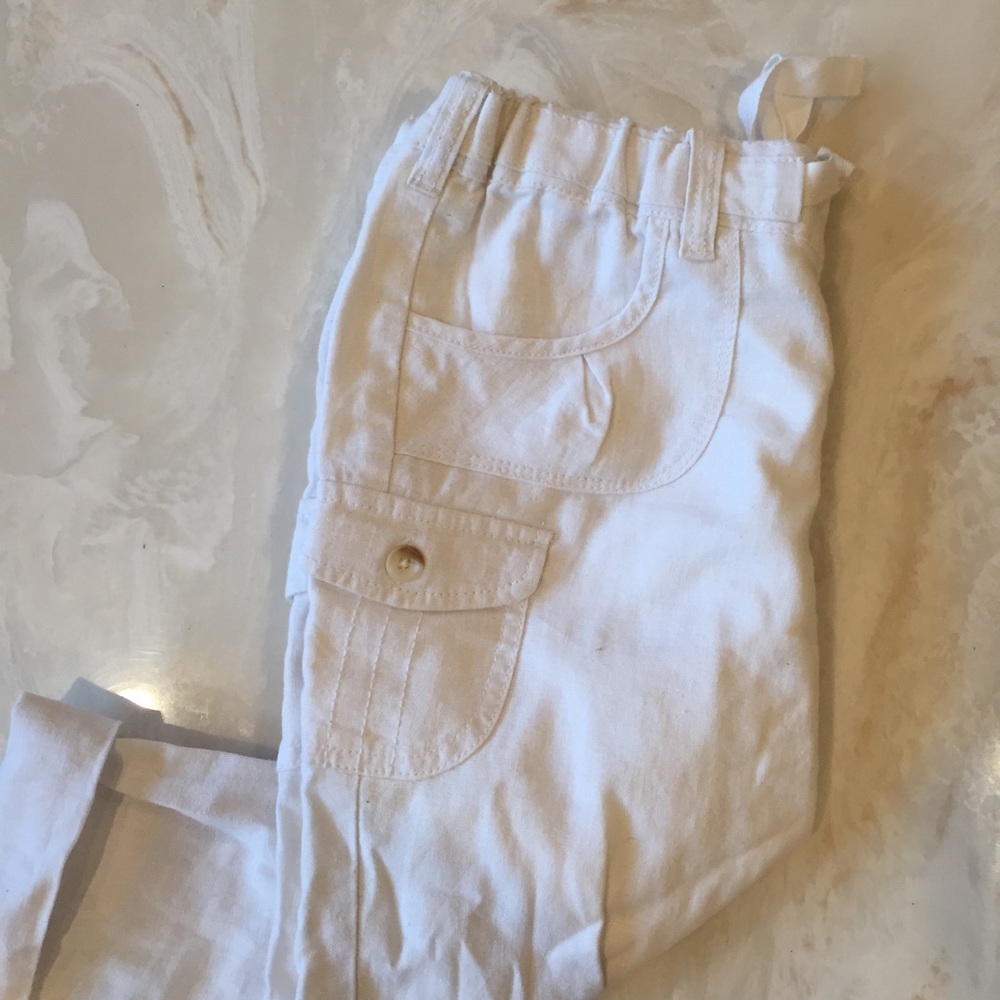 Old Navy White Khaki Pants