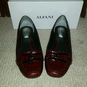 Alfani Wine colored Alegator Buckle Loafers