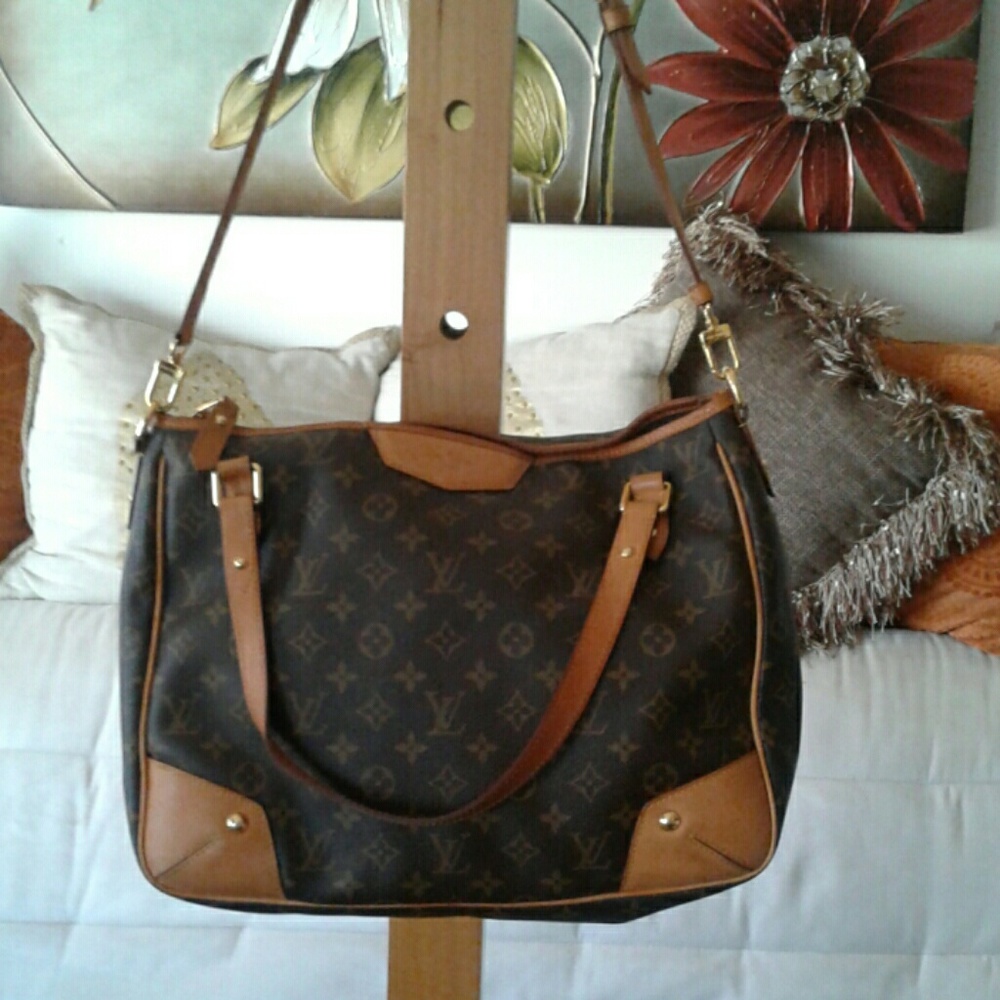 Authentic Louis Vuitton Estrella mm