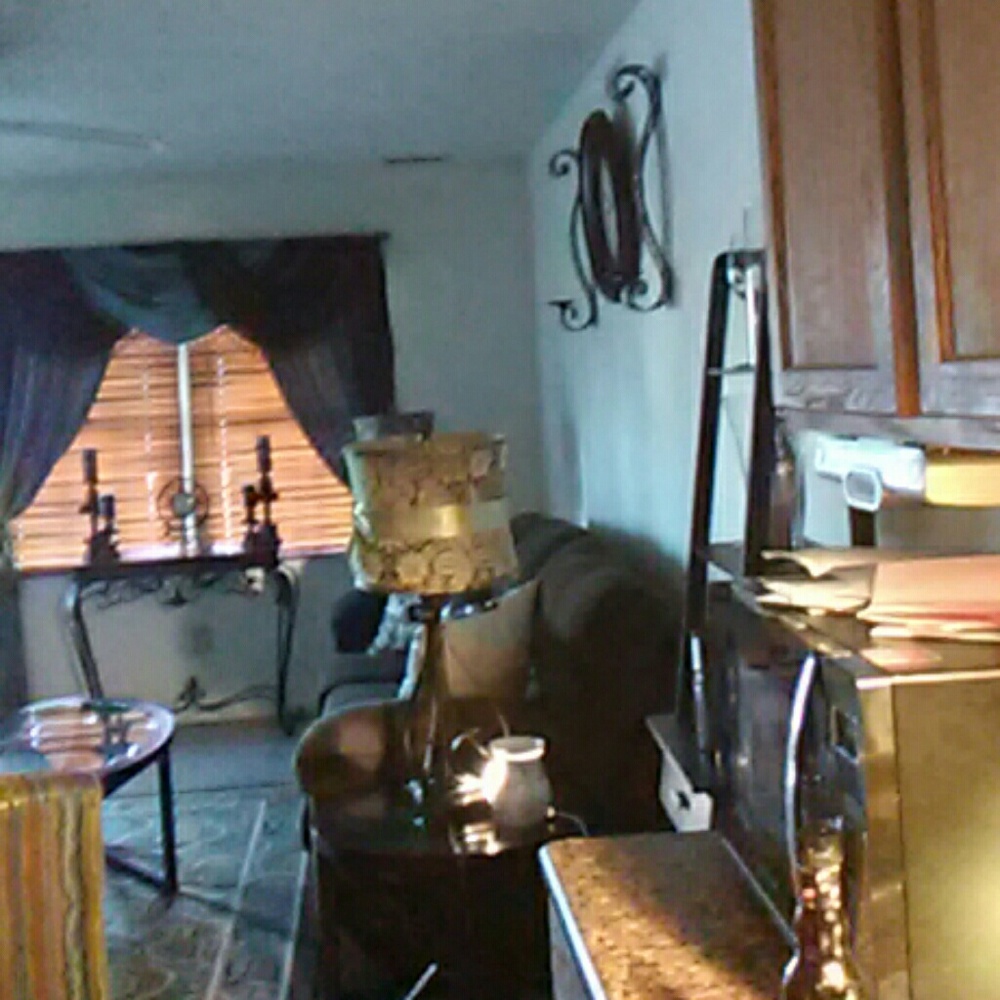 Meet your Posher, Augustine