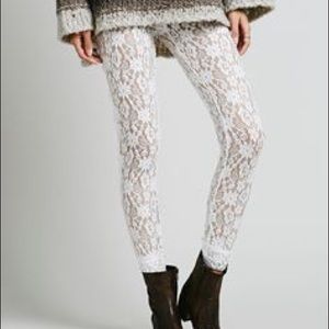 white lace leggings