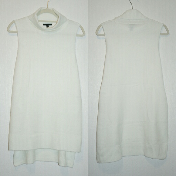 Cream High-Low Sleeveless Turtleneck Sweater NWOT - Picture 2 of 4