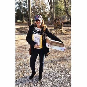 It's post office time!