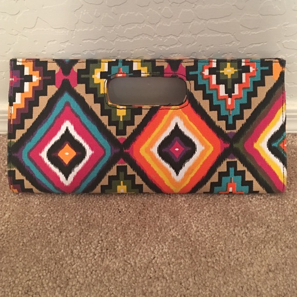 Handbags - Gorgeous Clutch
