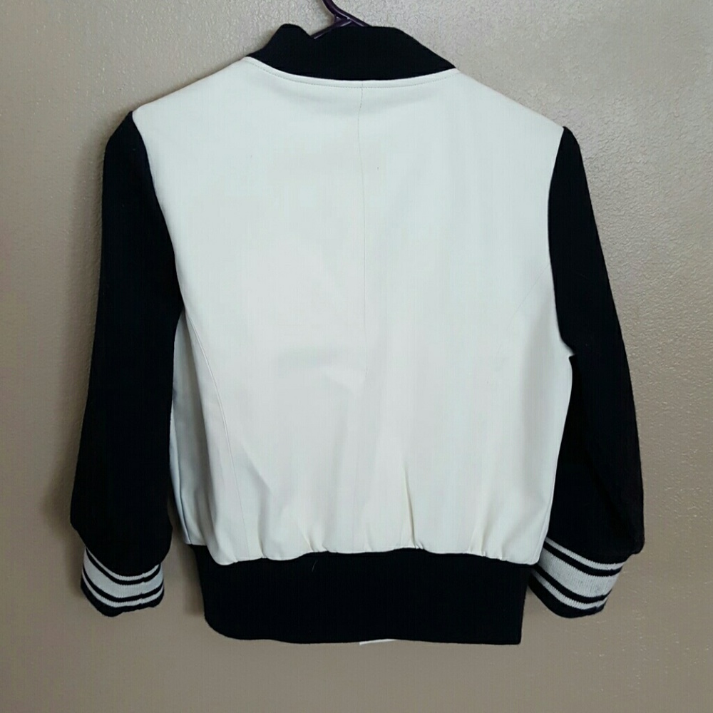 Jacket - Picture 2 of 3