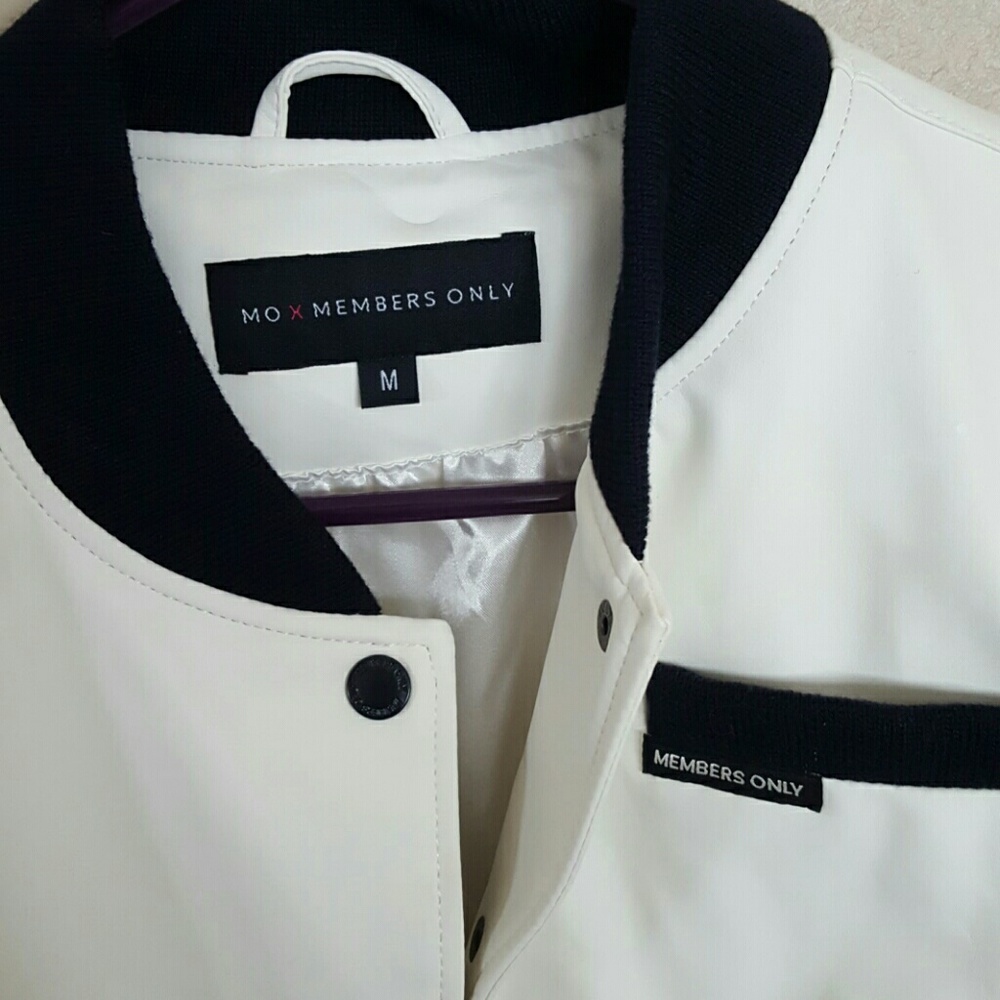 Jacket - Picture 3 of 3