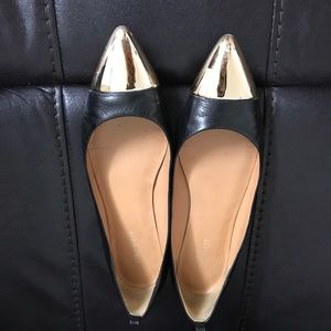 Pointed gold tip flats
