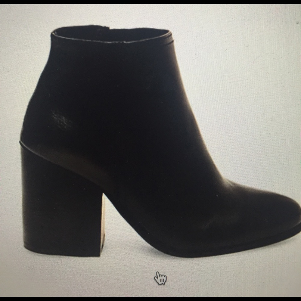 Steve Madden Booties