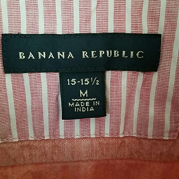 Banana Republic Light red men's button-down dress shirt. Size M 15-15.5" collar - Picture 3 of 3