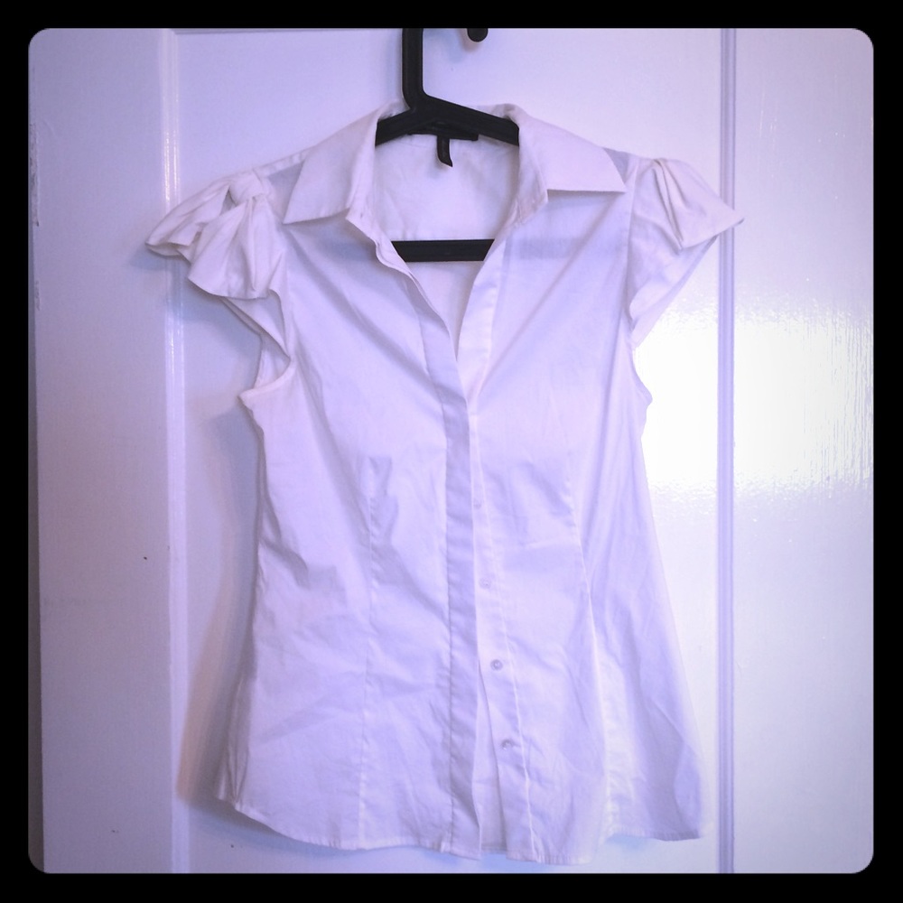 BCBG MaxAxria cotton shirt with bow sleeve detail