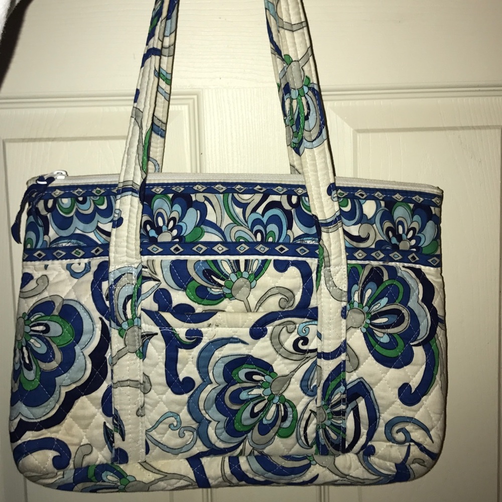 Blue and white Vera Bradley shoulder bag