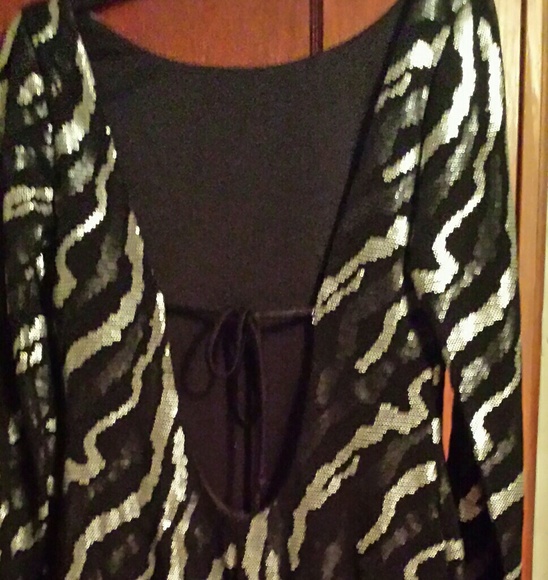 Sequin after 5, mini dress - Picture 2 of 2