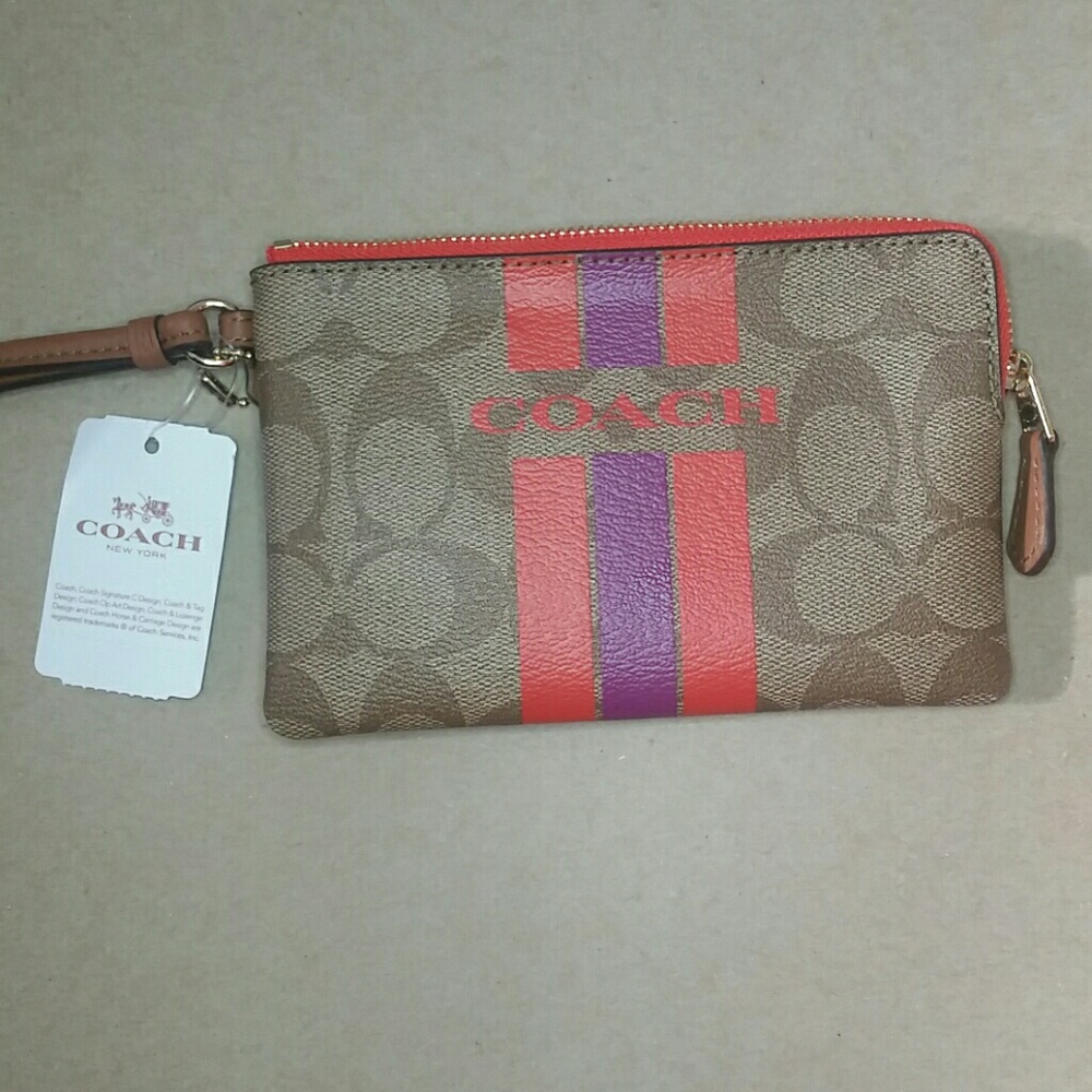 🆕Coach Wristlet