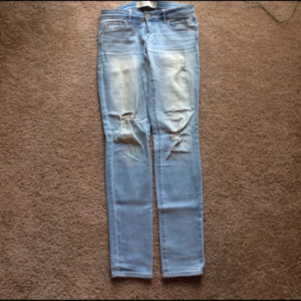 🚫SOLD🚫 A&F Skinny jeans