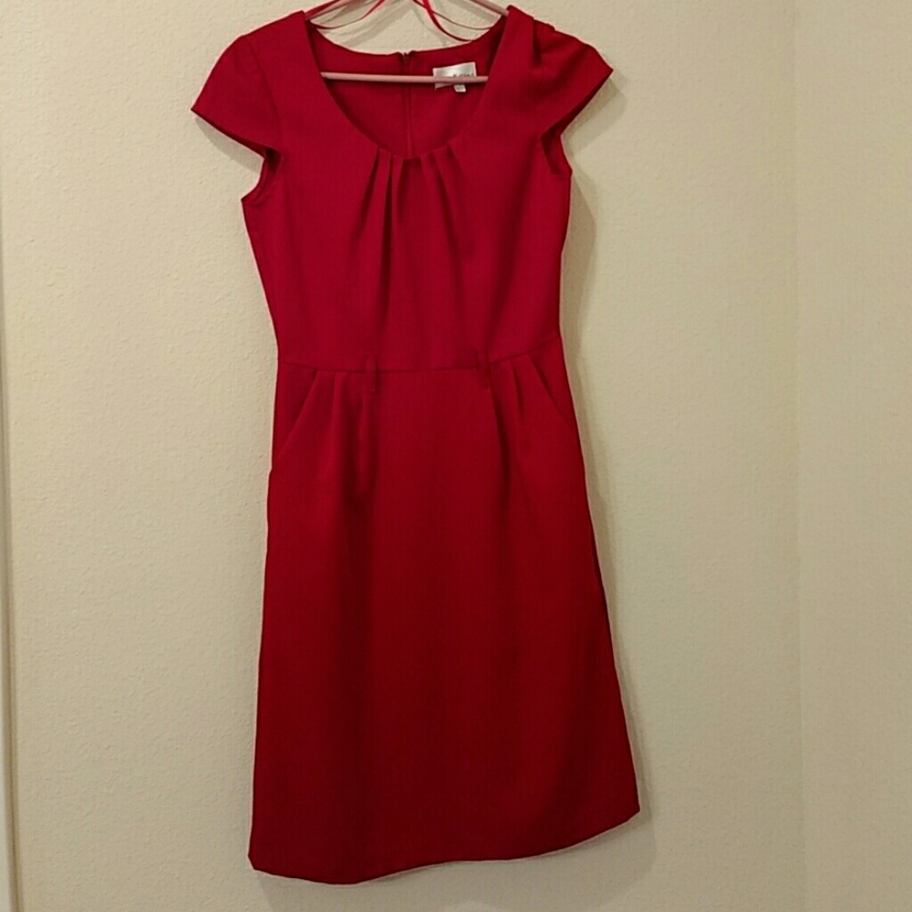 Olivia Matthews dress