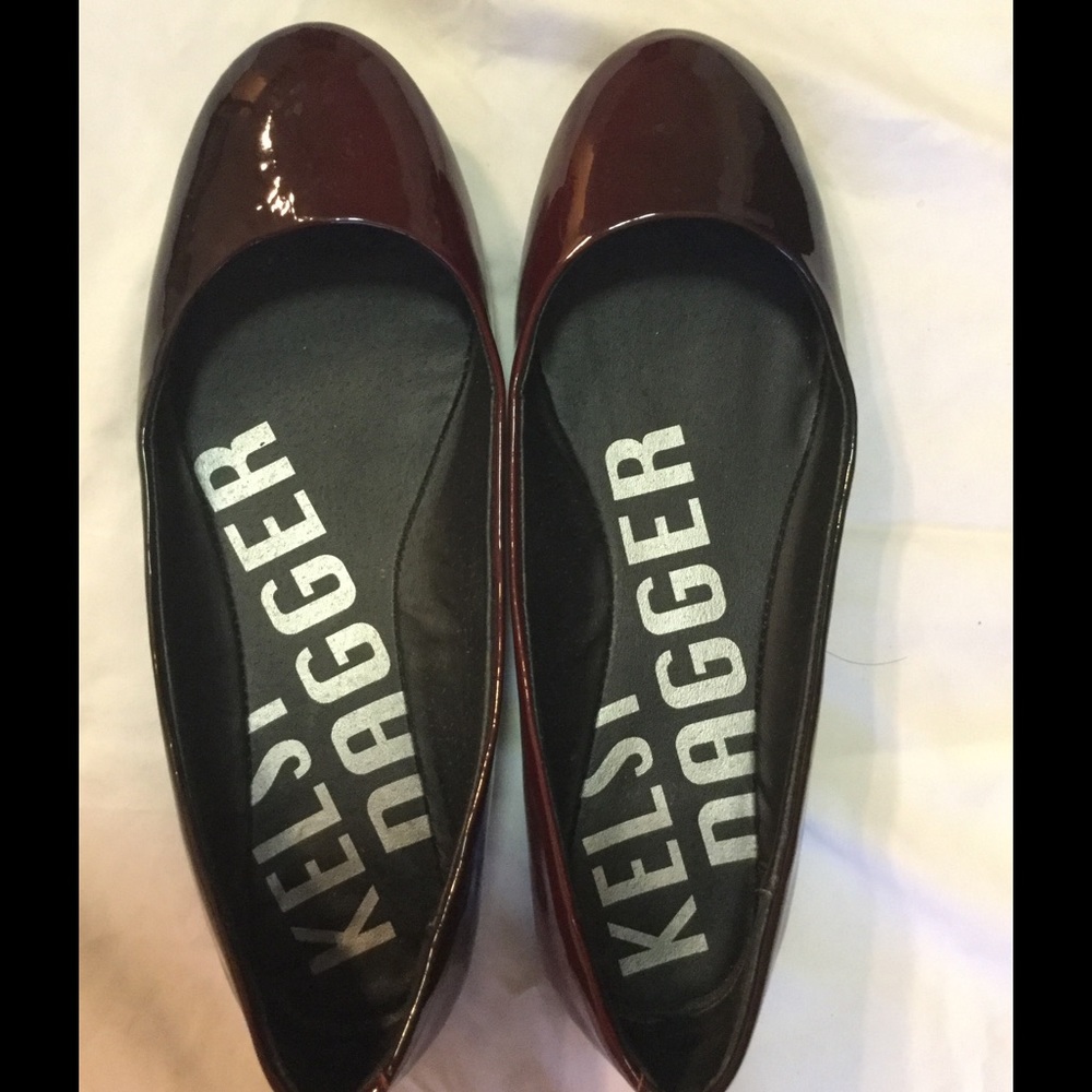 Kelsi Dagger Flats